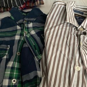 2 American Eagle shirts